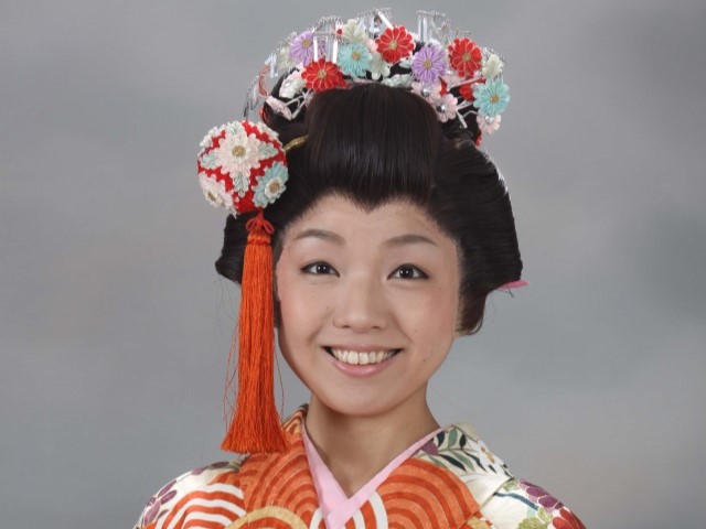 大山百合子